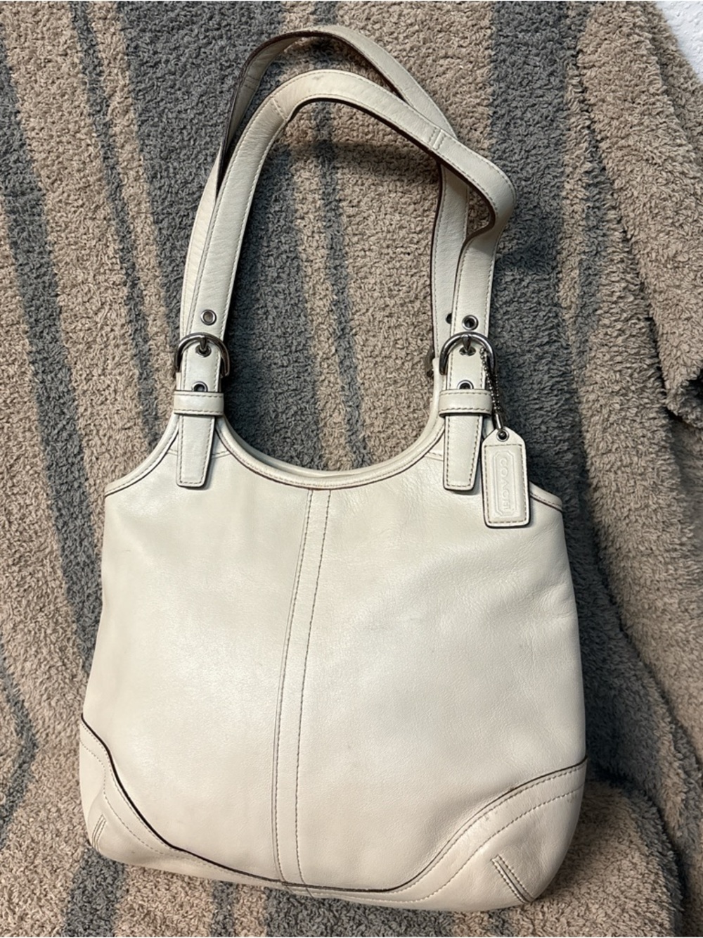 COACH Leather Shoulder Tote Bag Purse 4983 White Legacy SoHo Vintage 2003